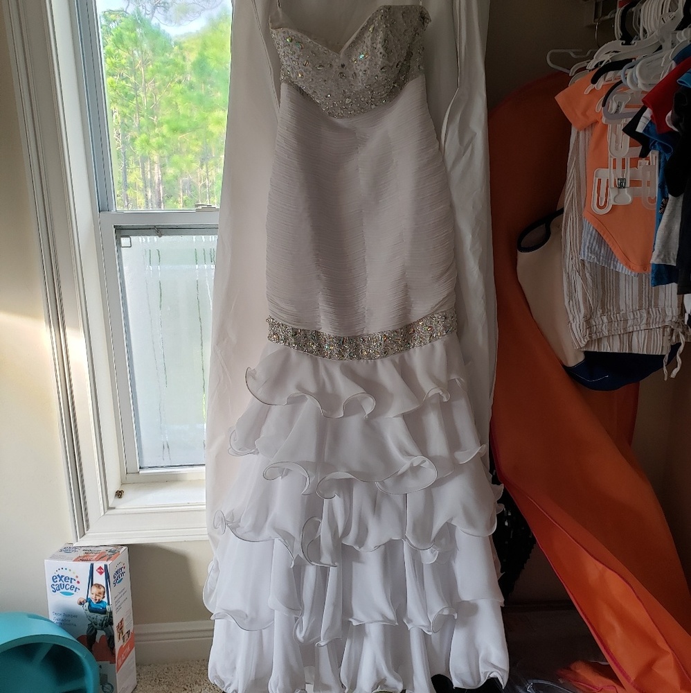 White Prom/Pageant Dress - Picture 2 of 3
